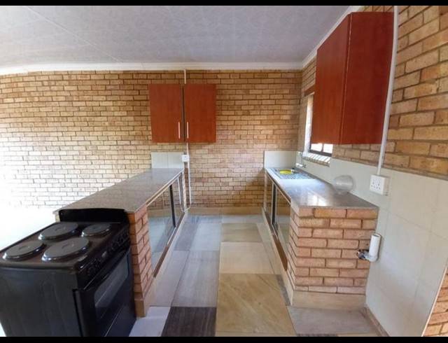 2 BEDROOM PROPERTY TO RENT IN BELLAIR